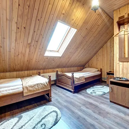 Hotel Milli & Jon Bukowel