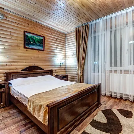 Milli & Jon 3* בוקובל