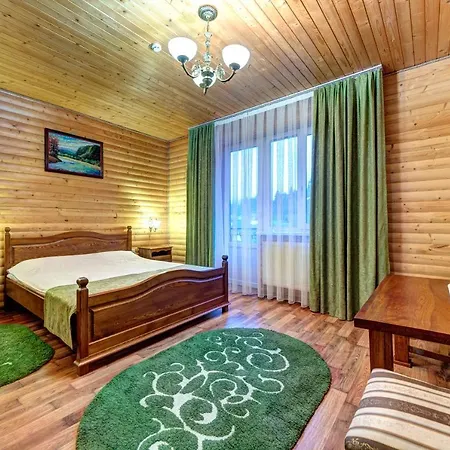 Milli & Jon מלון 3*