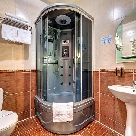 Milli & Jon מלון בוקובל